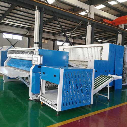 布草洗涤厂使用的折叠机的种类和选择办法_上海百强洗涤设备制造有限