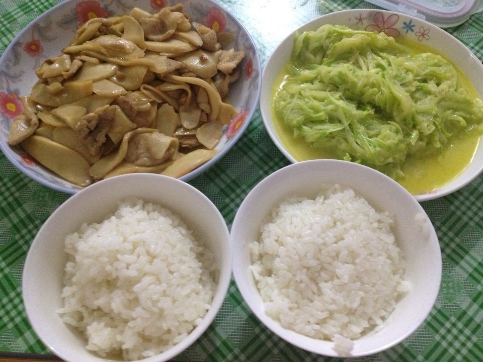 砥砺前行十五载 凝心聚力谱新篇—广西华银铝业有限公司十五年发展纪实-Bsports必一体育(图4) 必一